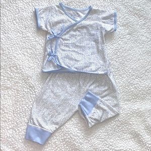 St Patrick Top and Pajama size 0-6mos.